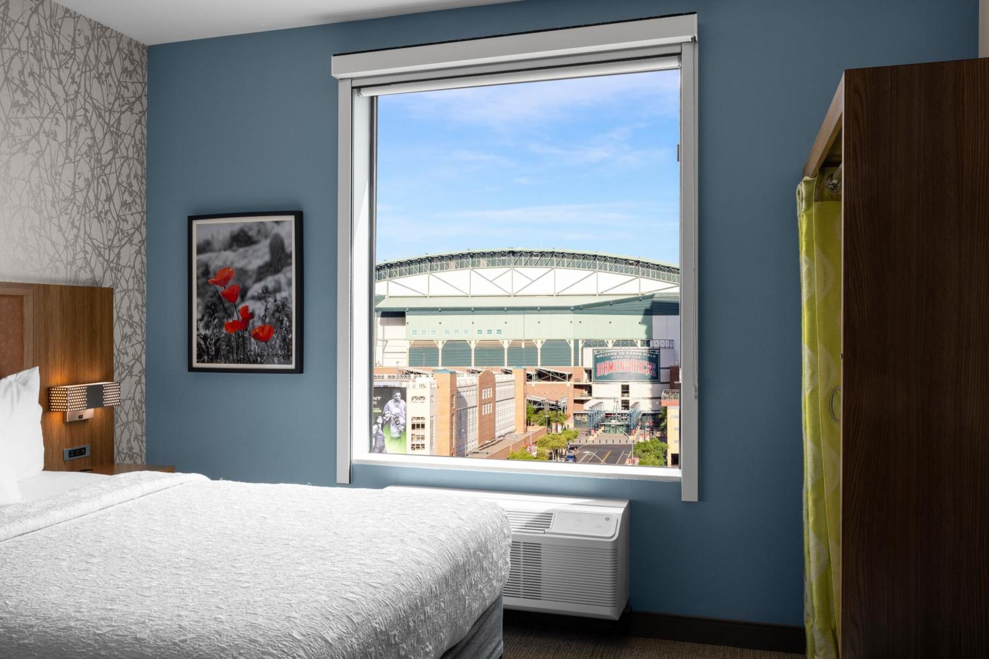 Home2 Suites By Hilton Phoenix Downtown Oda fotoğraf